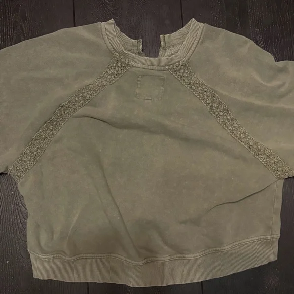 aerie Olive Sage Knit Crewneck Sweater - Picture 4 of 4